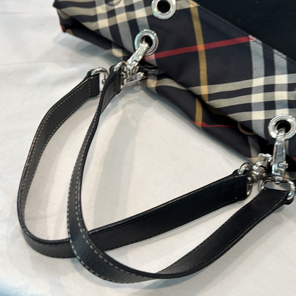 Authentic Burberry Blue Label Black and Cream Tote Bag with Signature Plaid - Picture 7 of 16